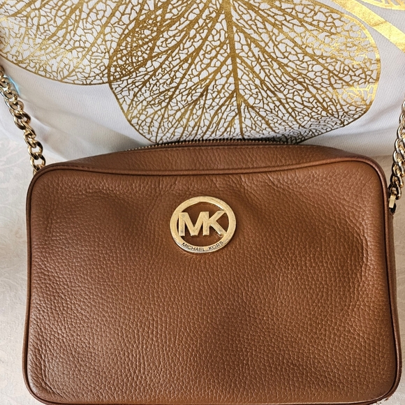 MICHAEL KORS Leather Crossbody Bag - Picture 3 of 8